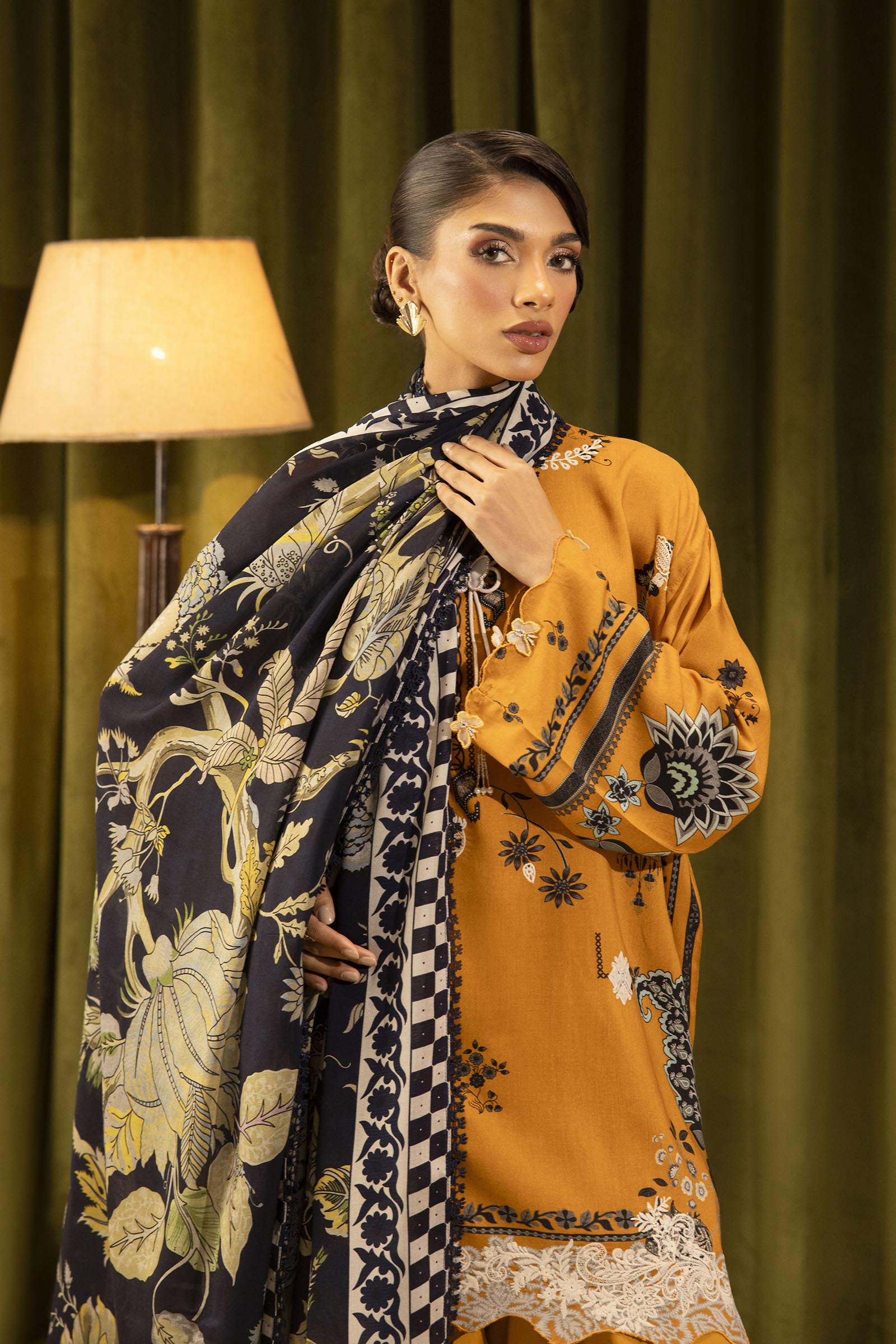 Sana Safinaz | Muzlin Winter 25 | 020A - House Of Hania