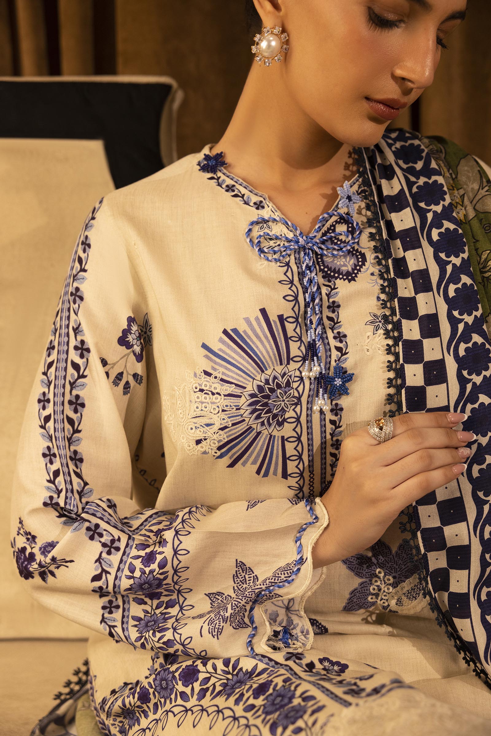 Sana Safinaz | Muzlin Winter 25 | 020B - House Of Hania