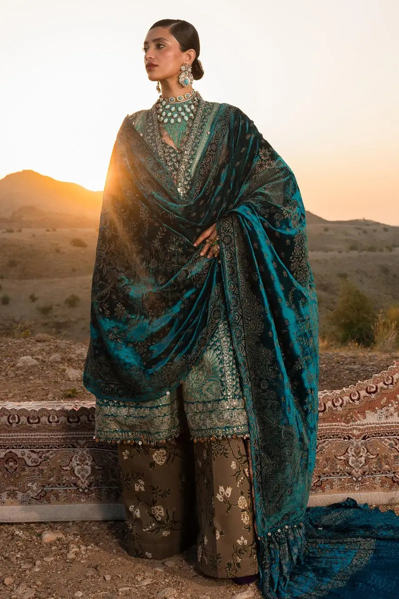 Sana Safinaz | Winter Luxury 23 | S231-007A-DE - House Of Hania