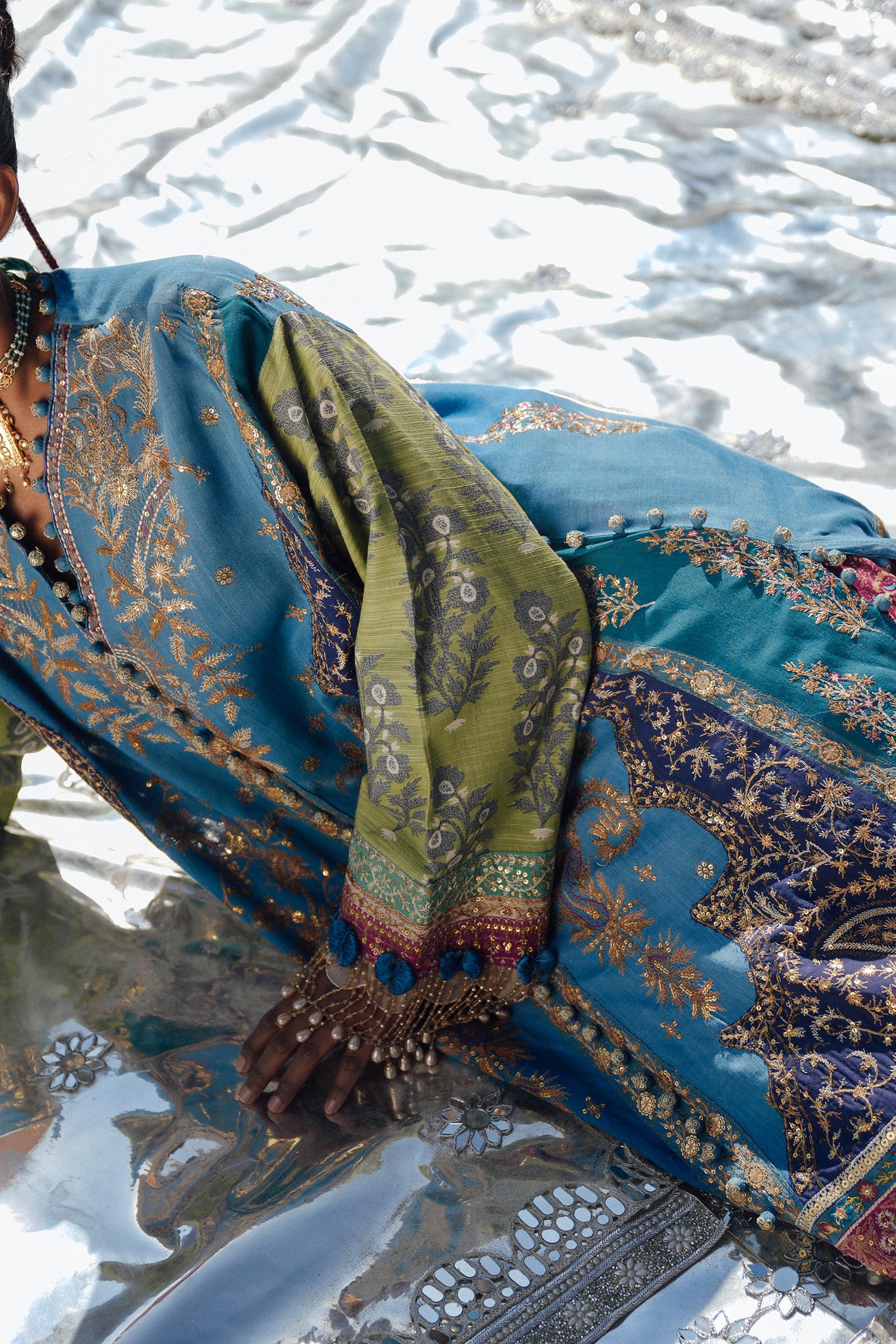 Sana Safinaz | Winter Shawl 24 | S241-002B-3CP - House Of Hania