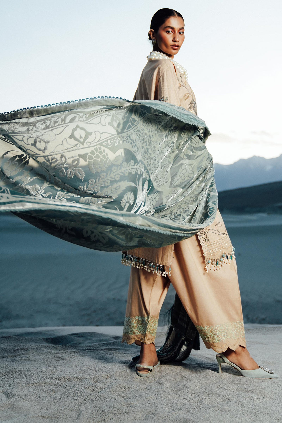 Sana Safinaz | Winter Shawl 24 | S241-005B-3CP - House Of Hania