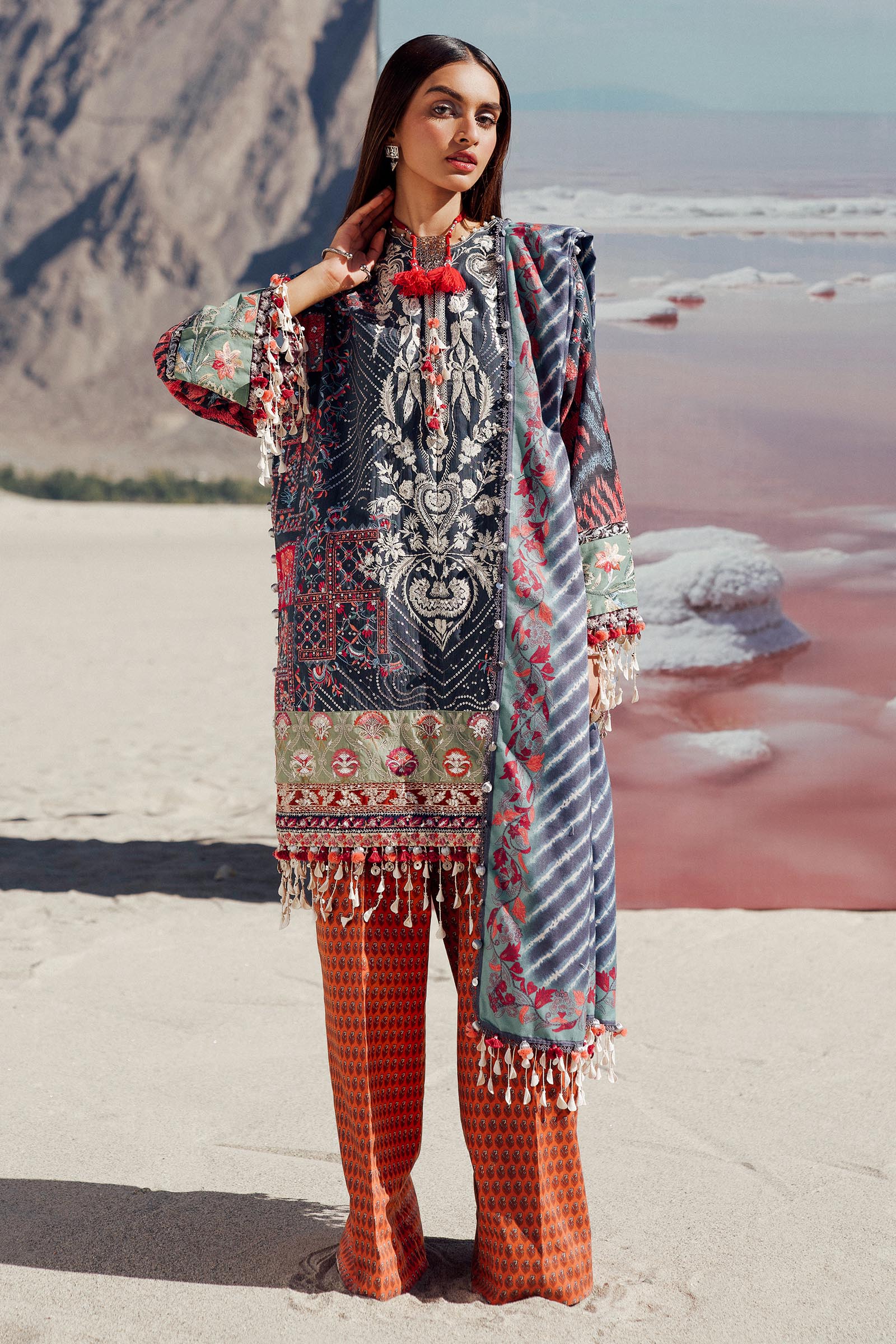 Sana Safinaz | Winter Shawl 24 | S241-007B-3CP - House Of Hania