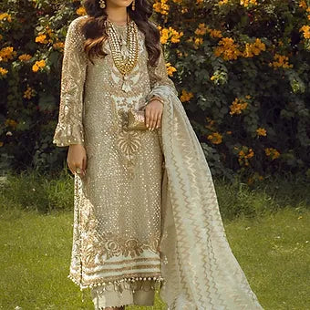 Sana Sanifaz | Nura Festive 2022 | 16 - House Of Hania