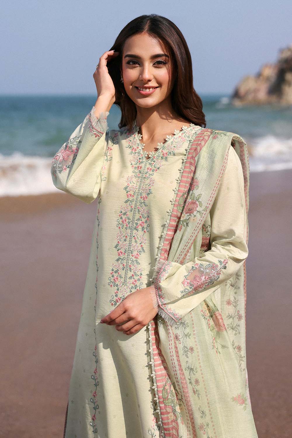 Seran | Afsanah Lawn 25 | FARIHA - House Of Hania