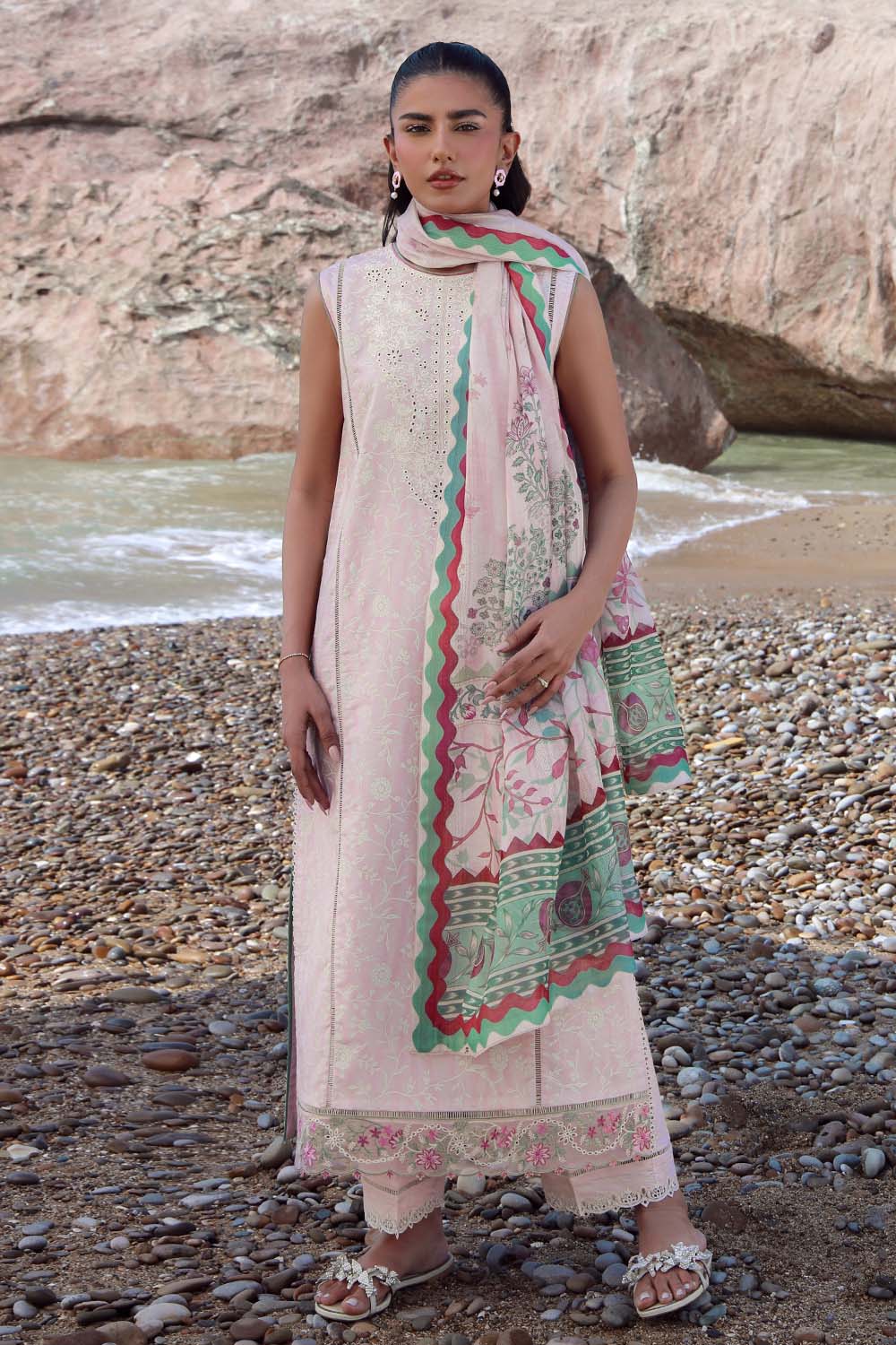 Seran | Afsanah Lawn 25 | INSA - House Of Hania