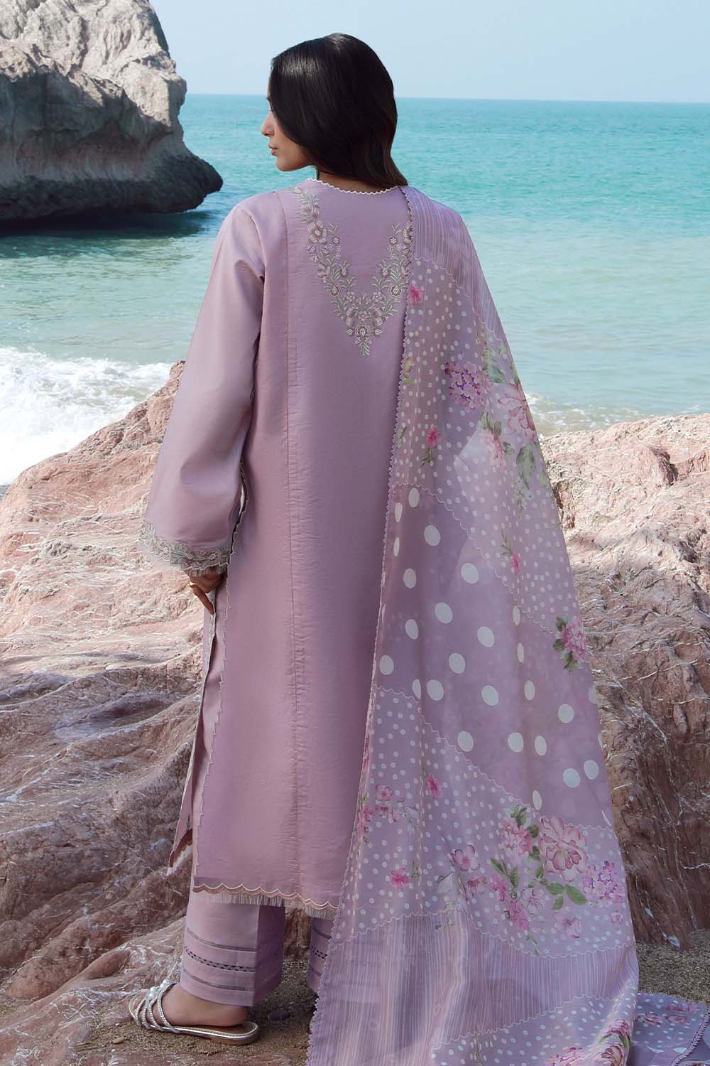 Seran | Afsanah Lawn 25 | NIHAL - House Of Hania