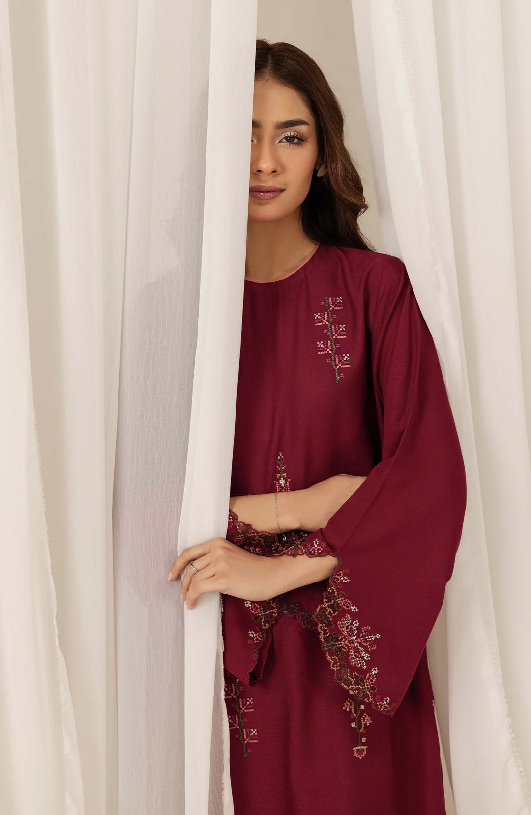 Seran | Winter Pret '25 | Carmine | 2 pc - House Of Hania