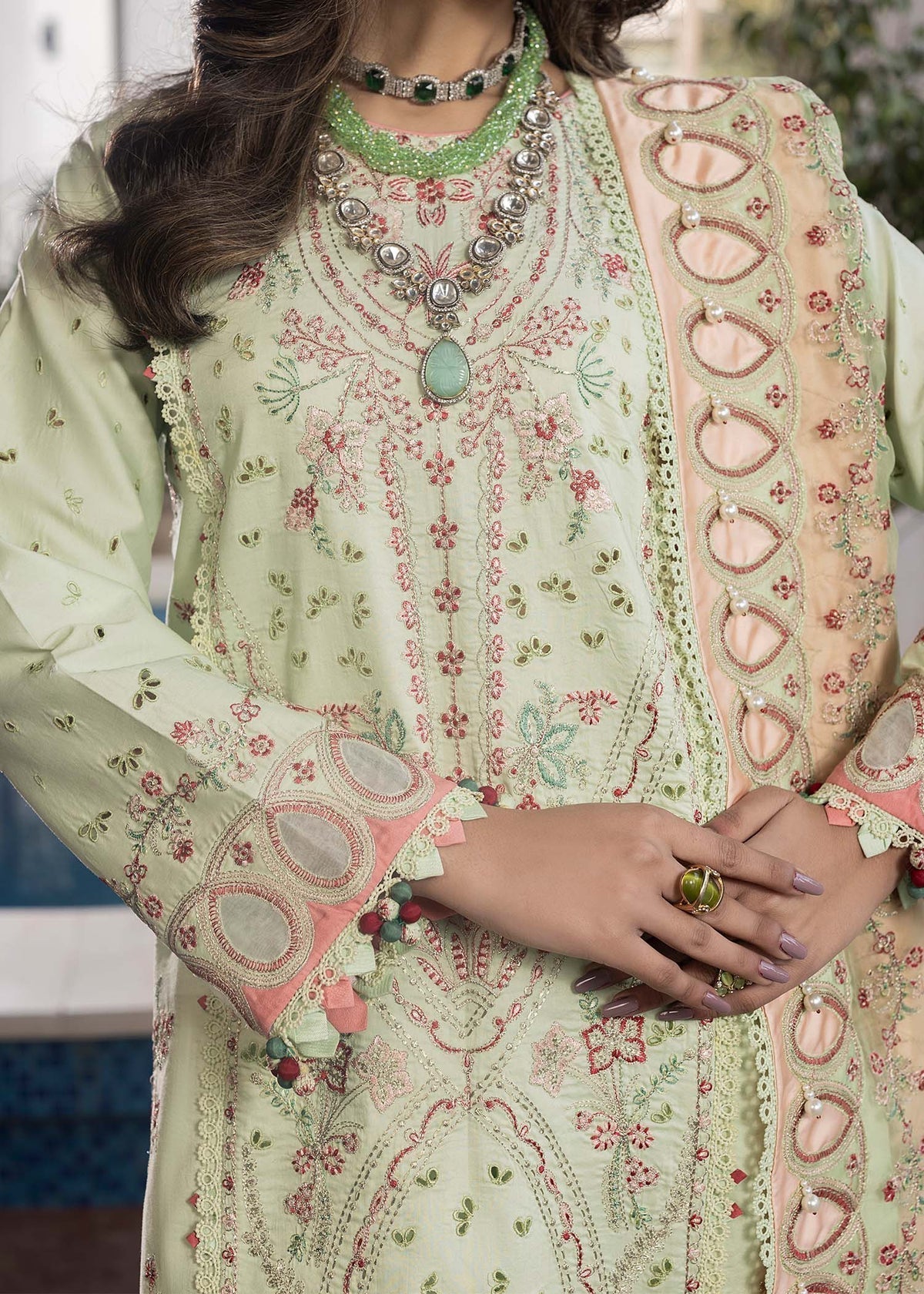 Shurooq | Luxury Lawn 25 | Amazon - House Of Hania