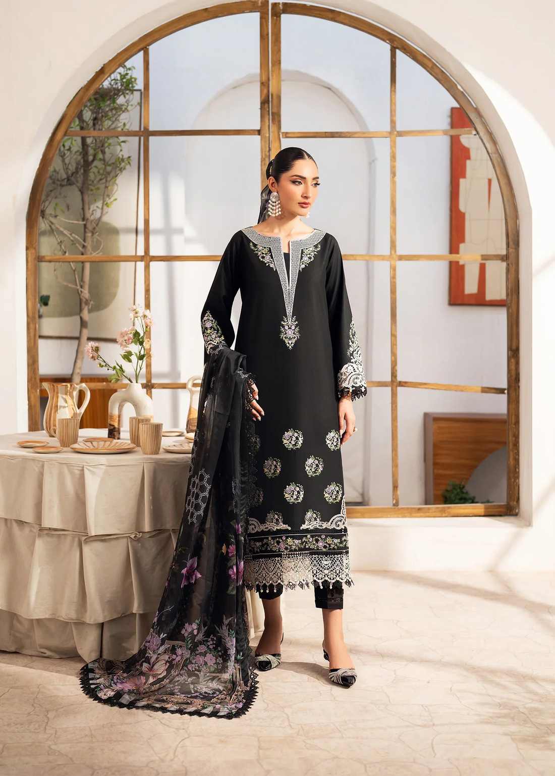 Sifa | Luxury Lawn Stitched | PhoolKari - House Of Hania