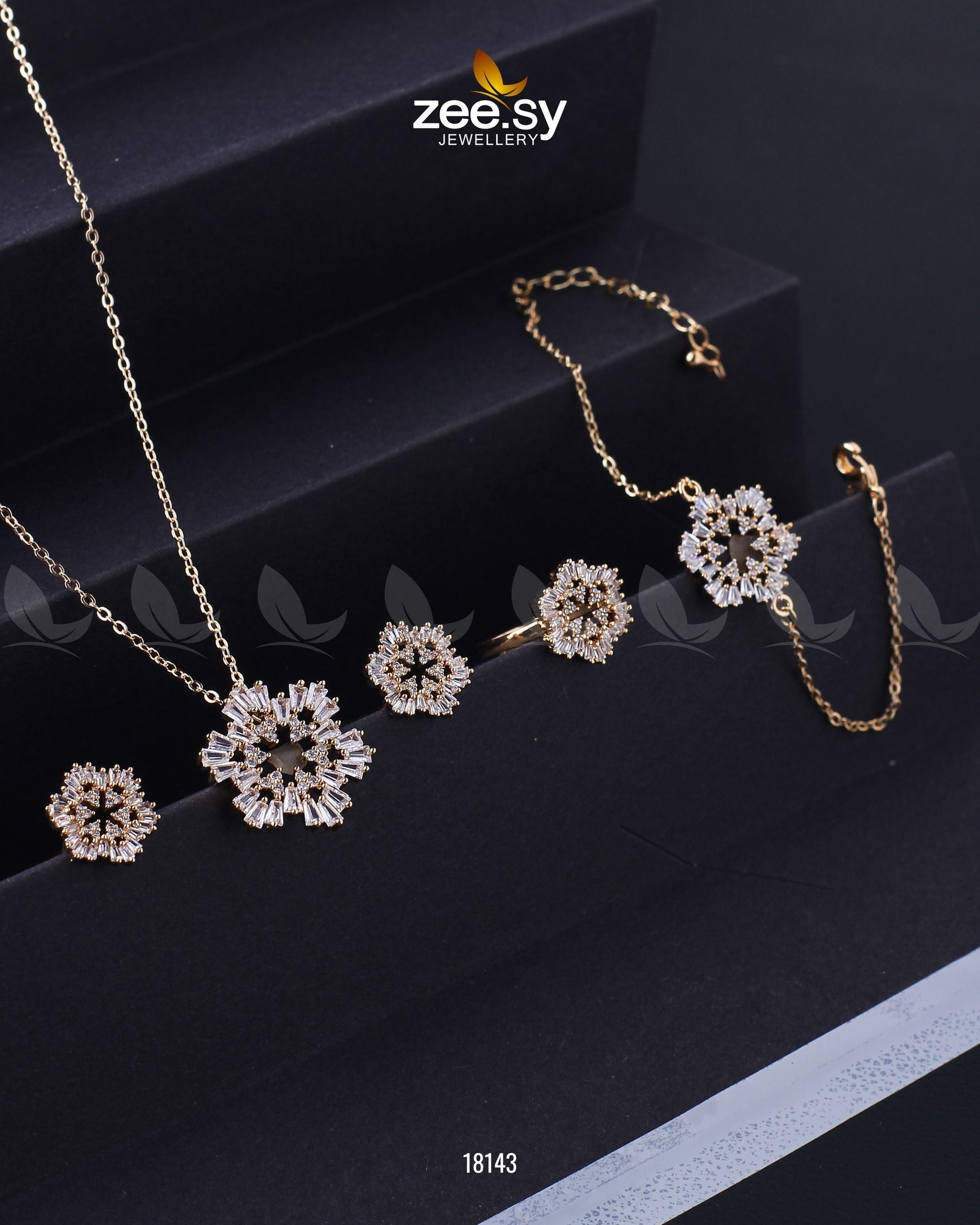 Snowflake Pendant Set - House Of Hania
