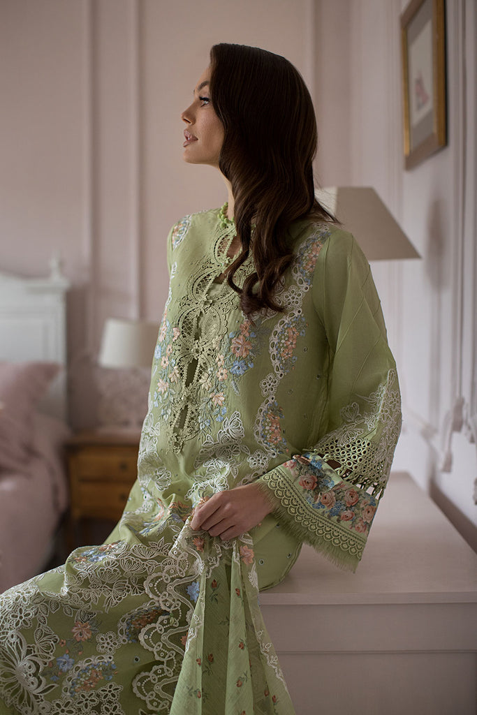 Sobia Nazir | Luxury Lawn 24 | DESIGN 4A - House Of Hania