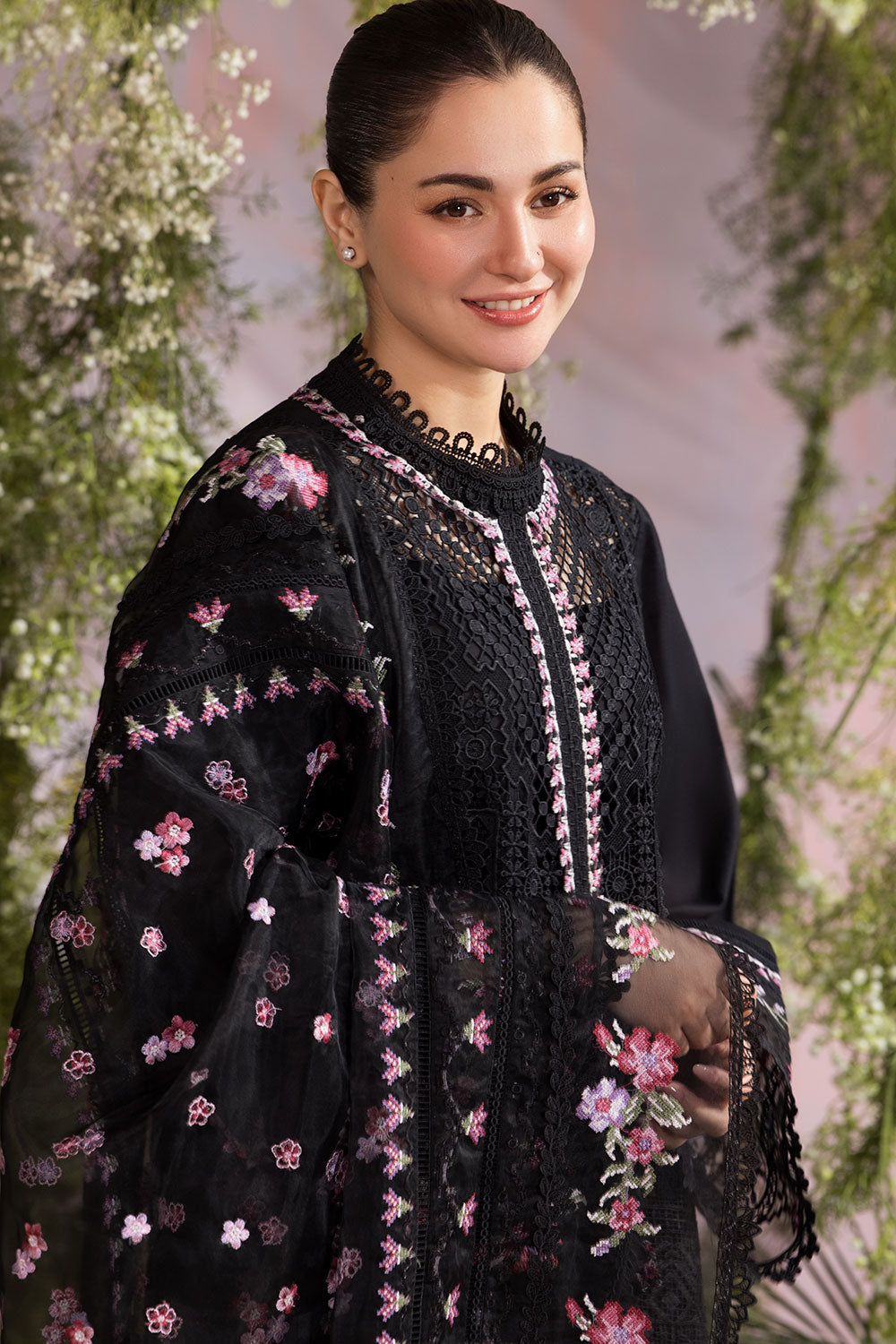 Sobia Nazir | Luxury Lawn 25 | 11A - House Of Hania