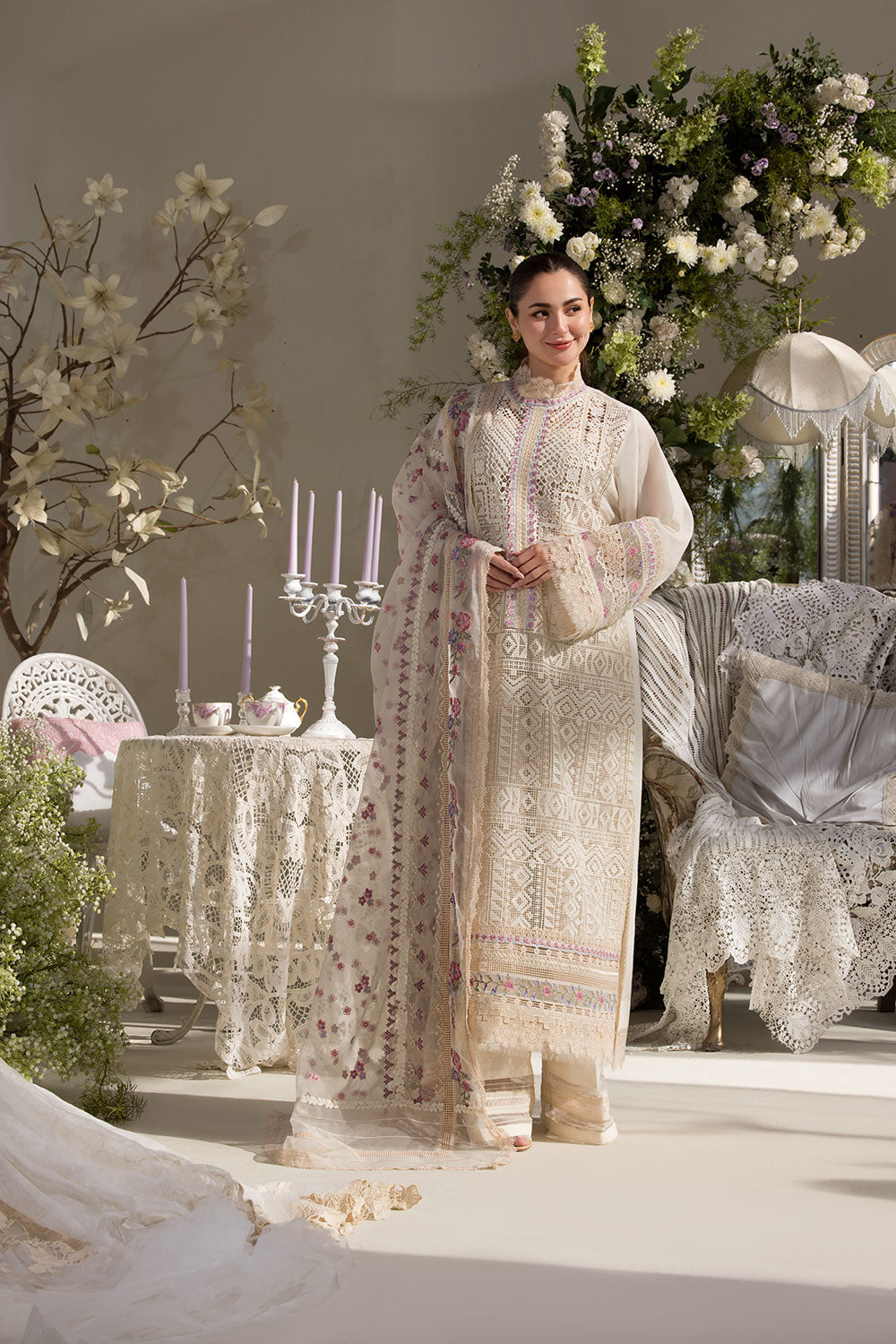 Sobia Nazir | Luxury Lawn 25 | 11B - House Of Hania