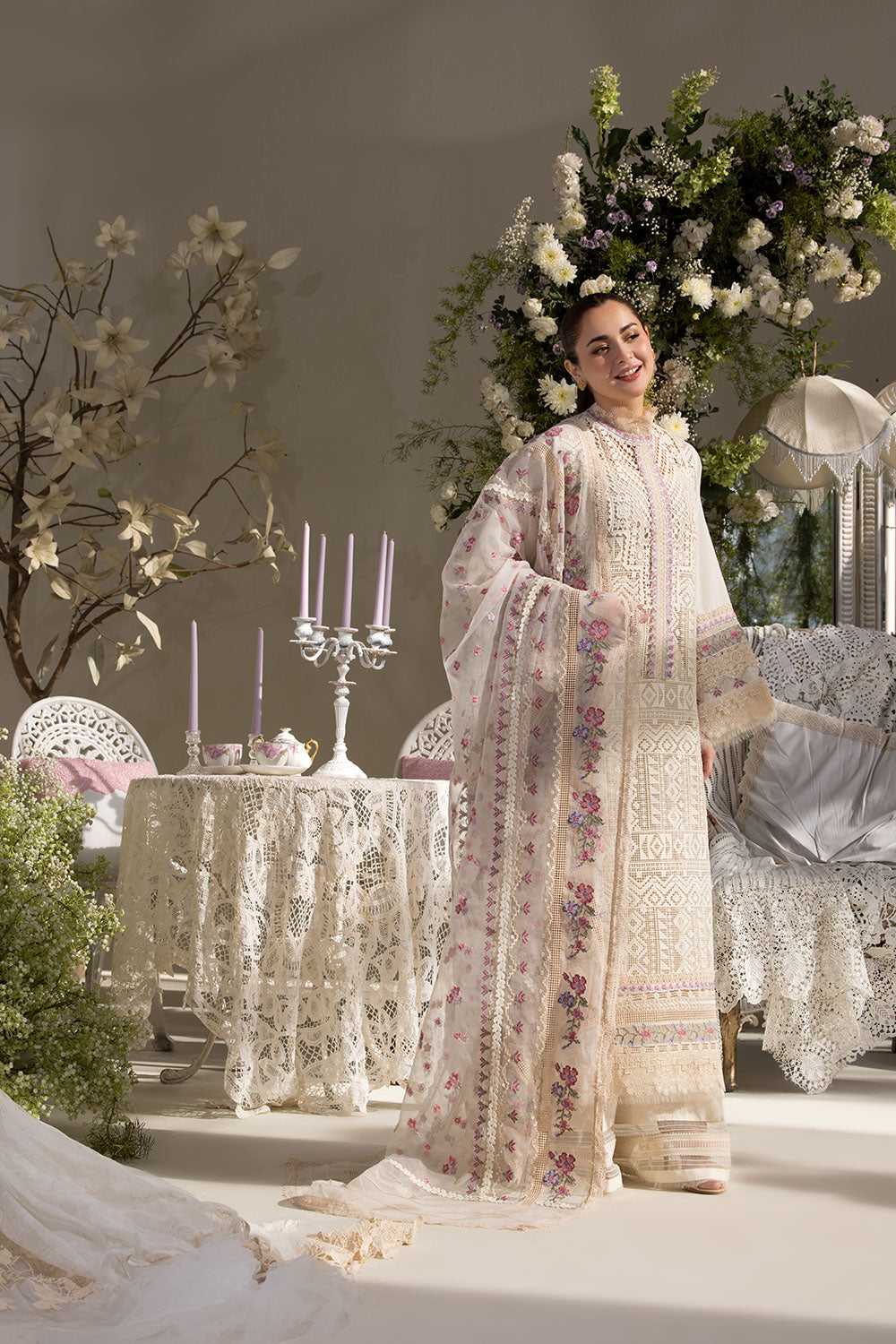 Sobia Nazir | Luxury Lawn 25 | 11B - House Of Hania