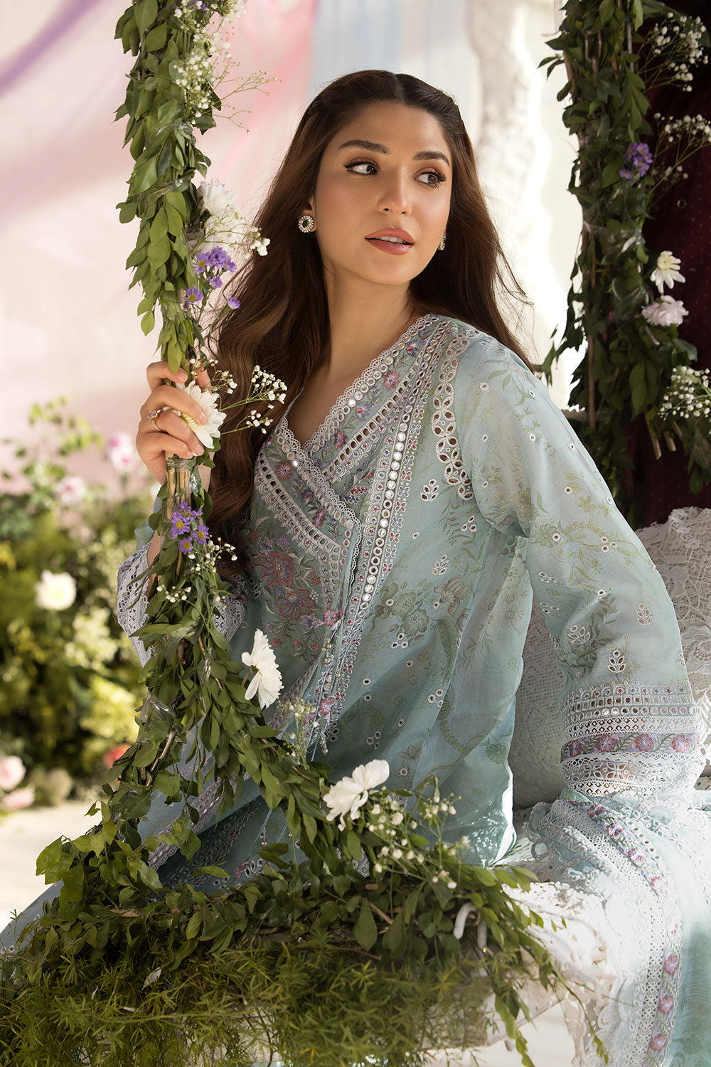 Sobia Nazir | Luxury Lawn 25 | 13A - House Of Hania