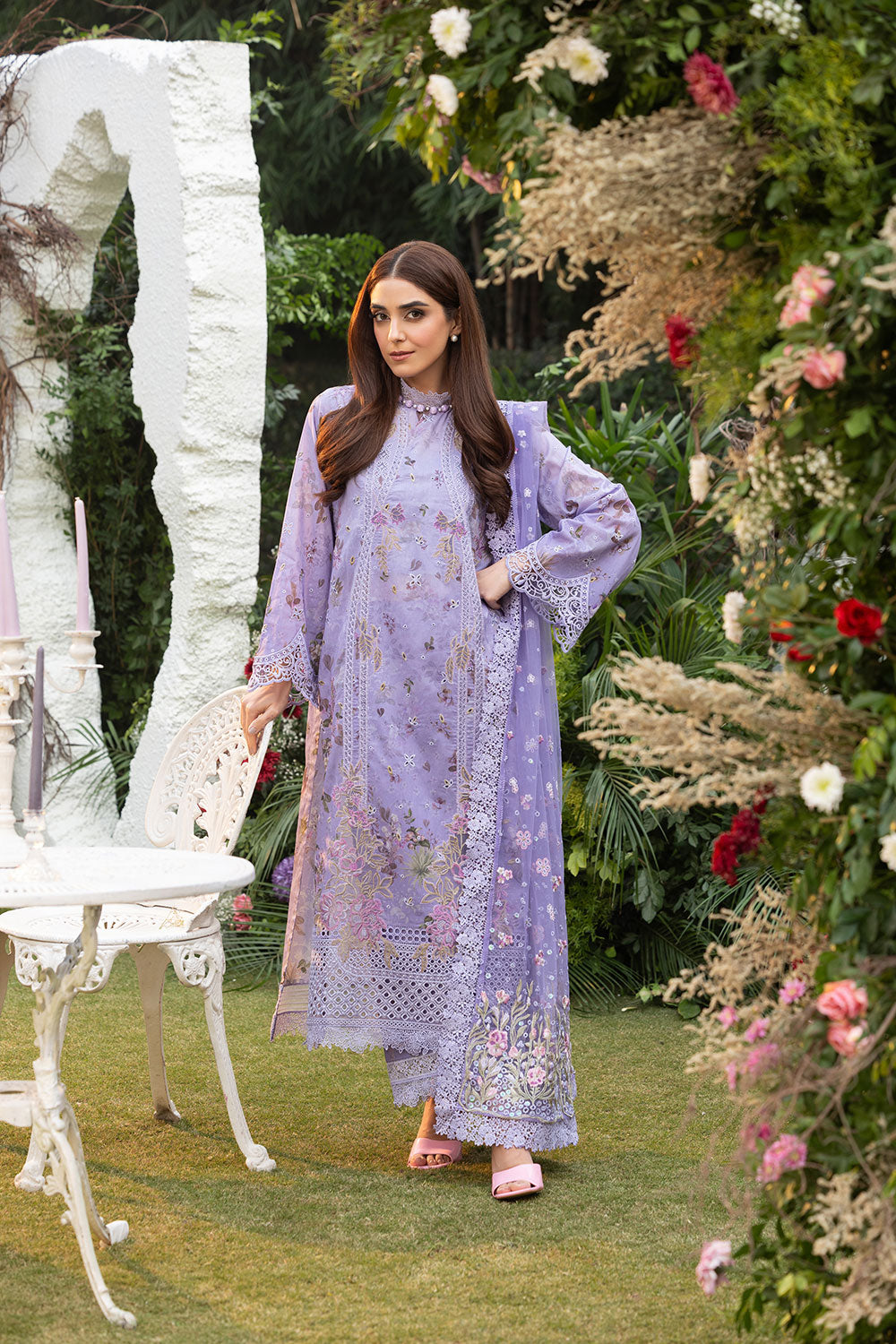 Sobia Nazir | Luxury Lawn 25 | 15A - House Of Hania