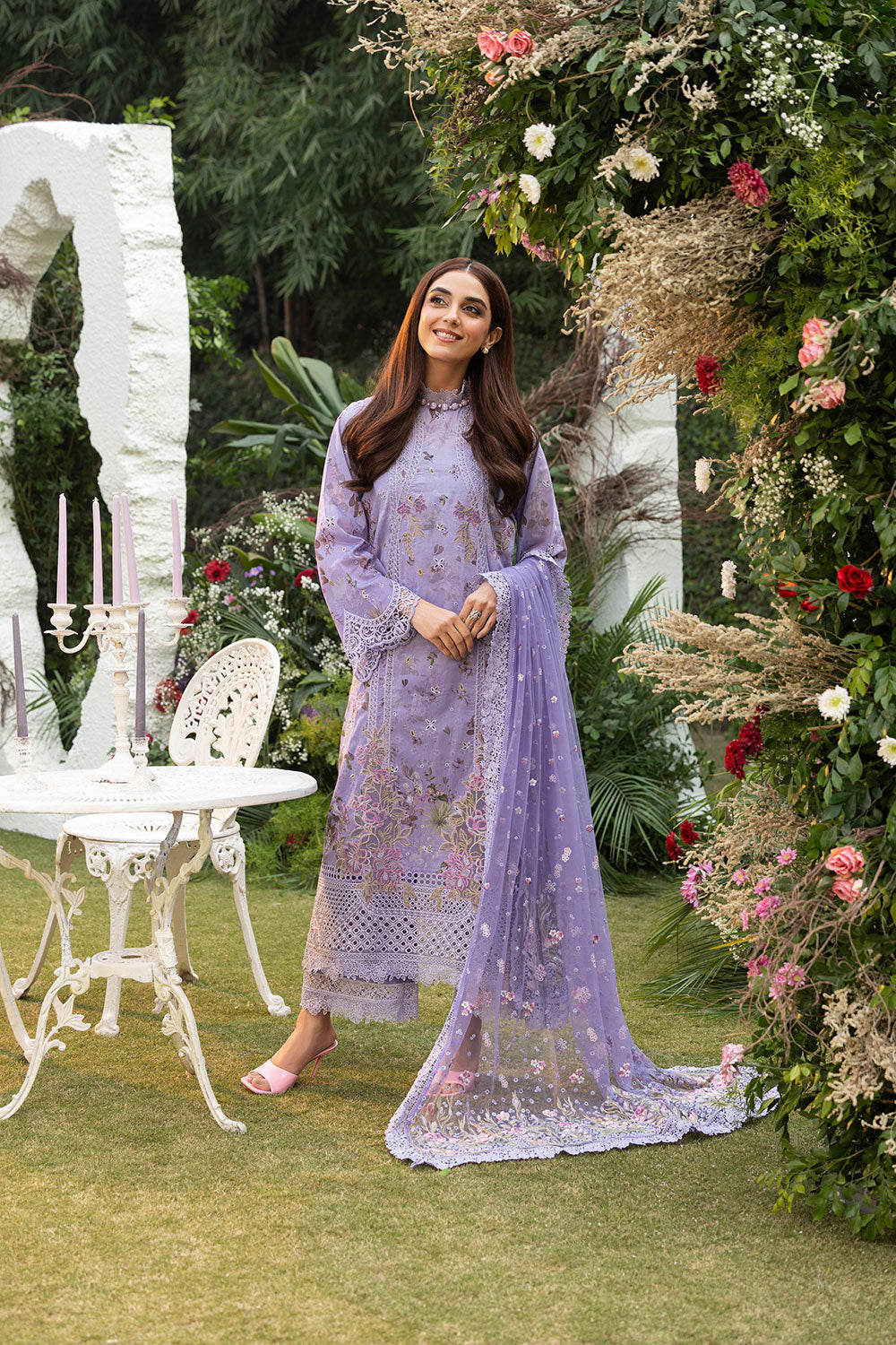 Sobia Nazir | Luxury Lawn 25 | 15A - House Of Hania