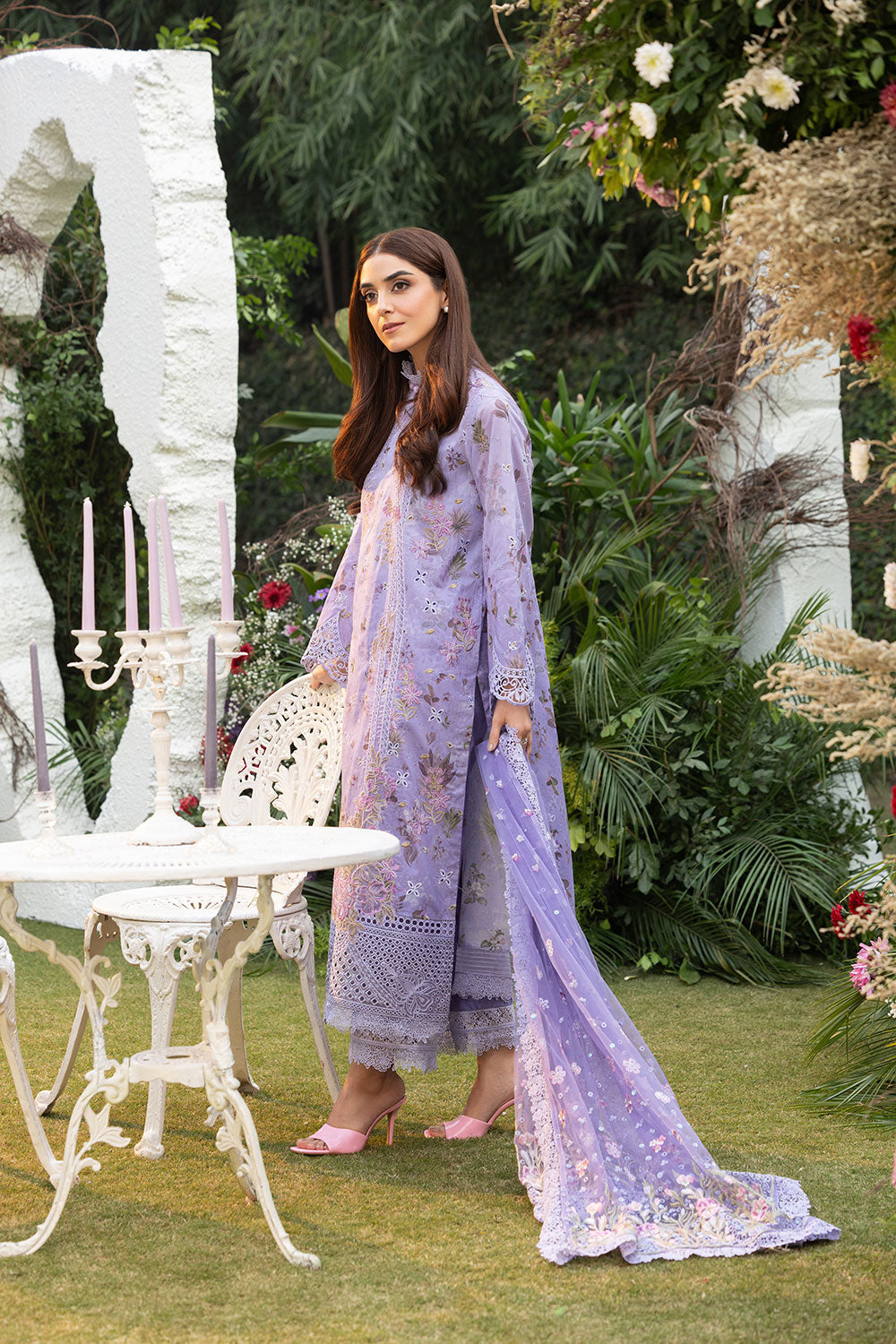 Sobia Nazir | Luxury Lawn 25 | 15A - House Of Hania