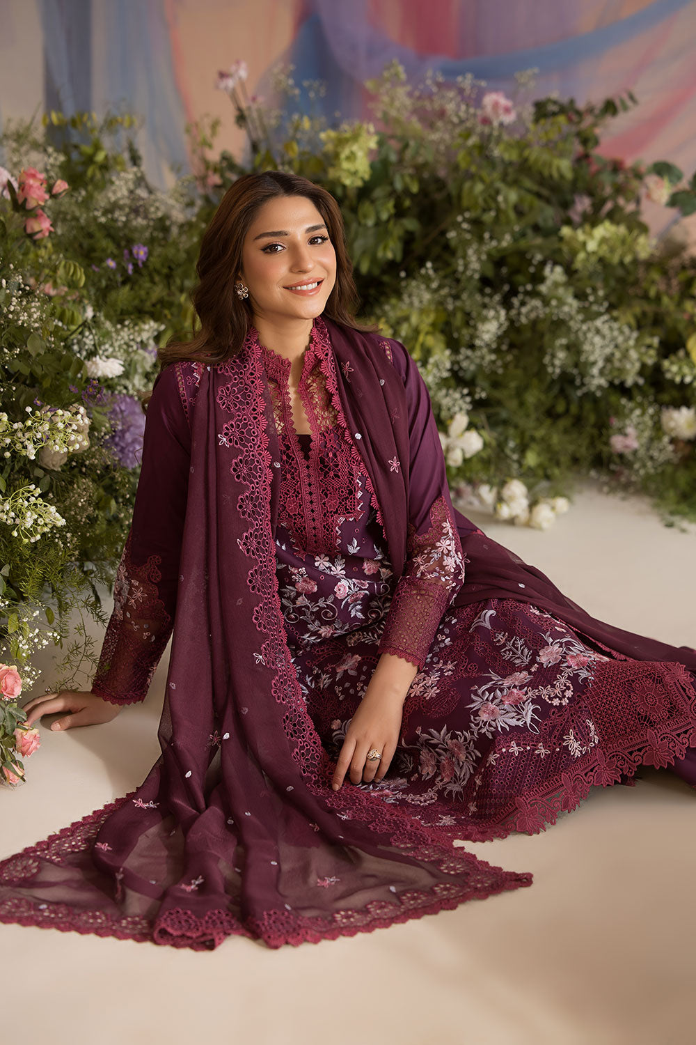 Sobia Nazir | Luxury Lawn 25 | 6A - House Of Hania