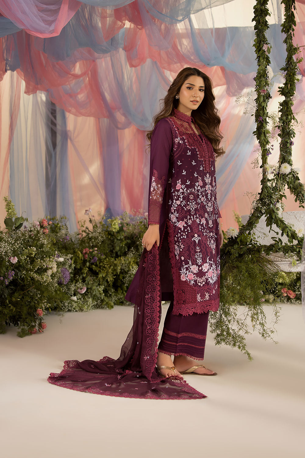 Sobia Nazir | Luxury Lawn 25 | 6A - House Of Hania