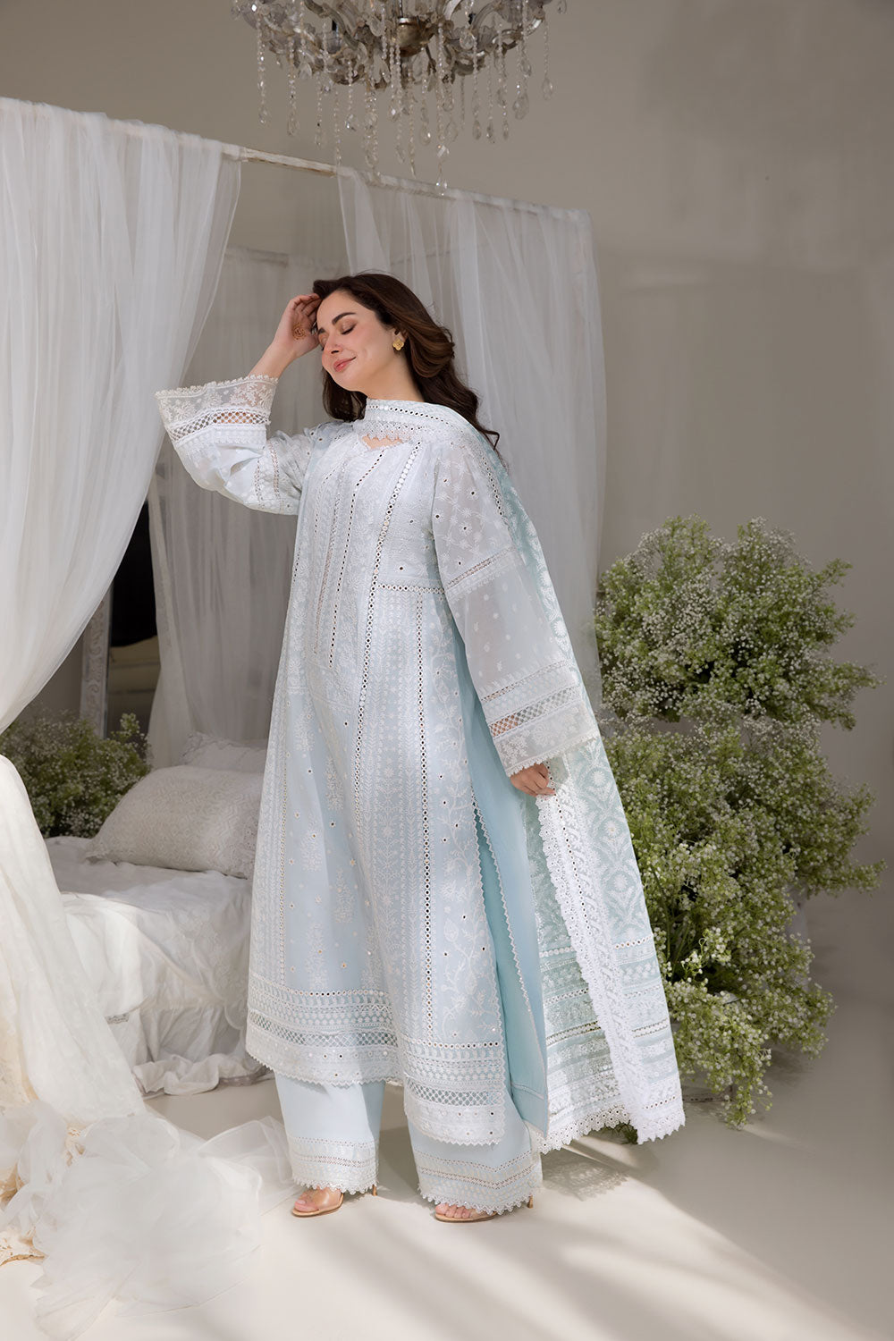 Sobia Nazir | Luxury Lawn 25 | 7A - House Of Hania