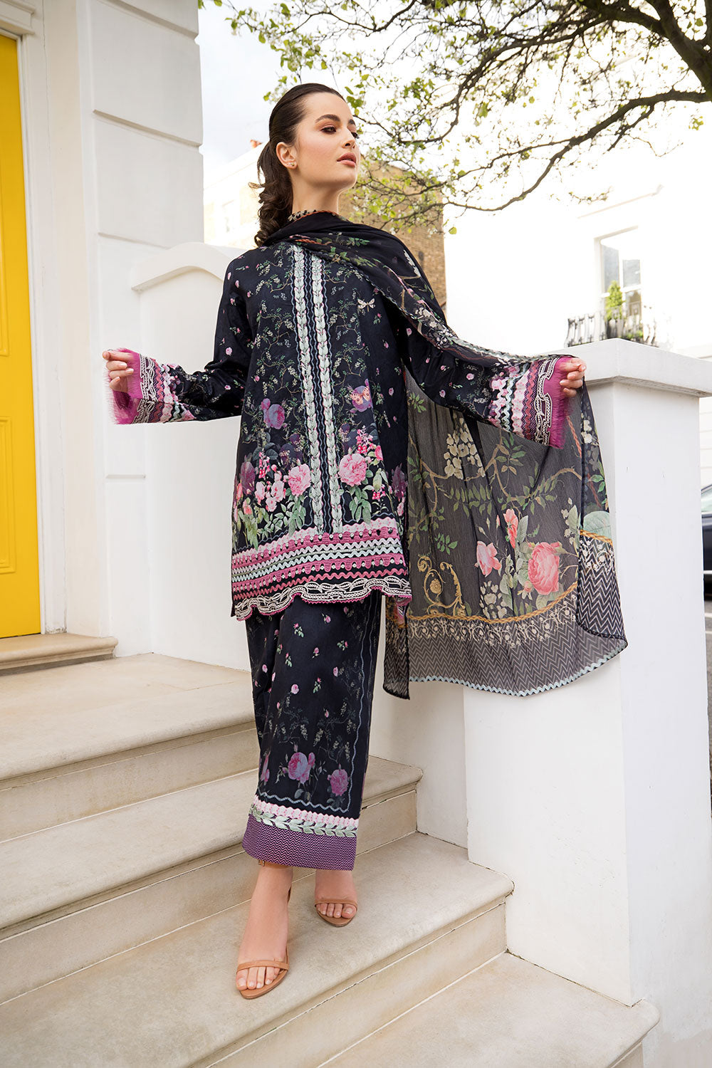Sobia Nazir | Prints 26 | 4B - House Of Hania