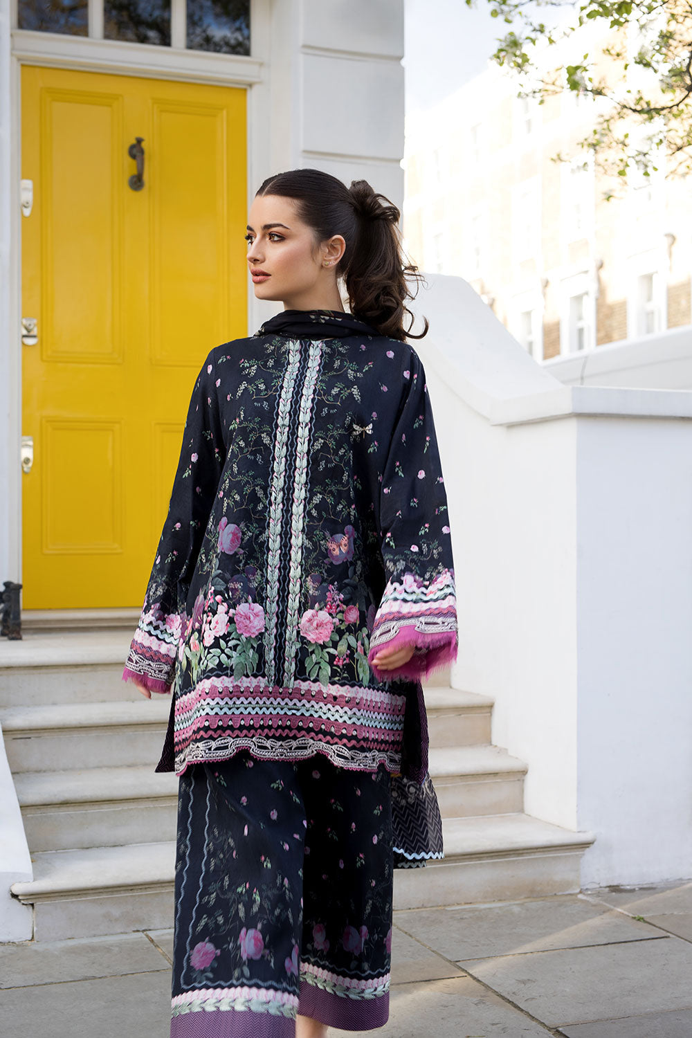 Sobia Nazir | Prints 26 | 4B - House Of Hania