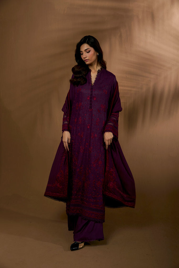 Sobia Nazir | Winter Shawl 25 | Design 2B - House Of Hania