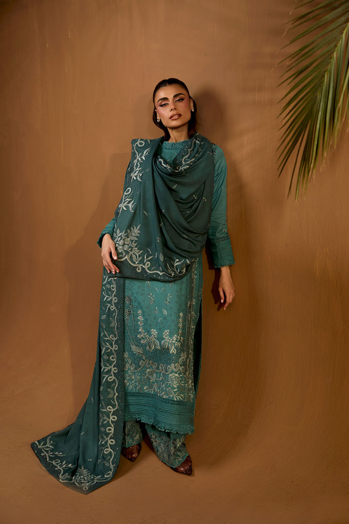 Sobia Nazir | Winter Shawl 25 | Design 5A - House Of Hania