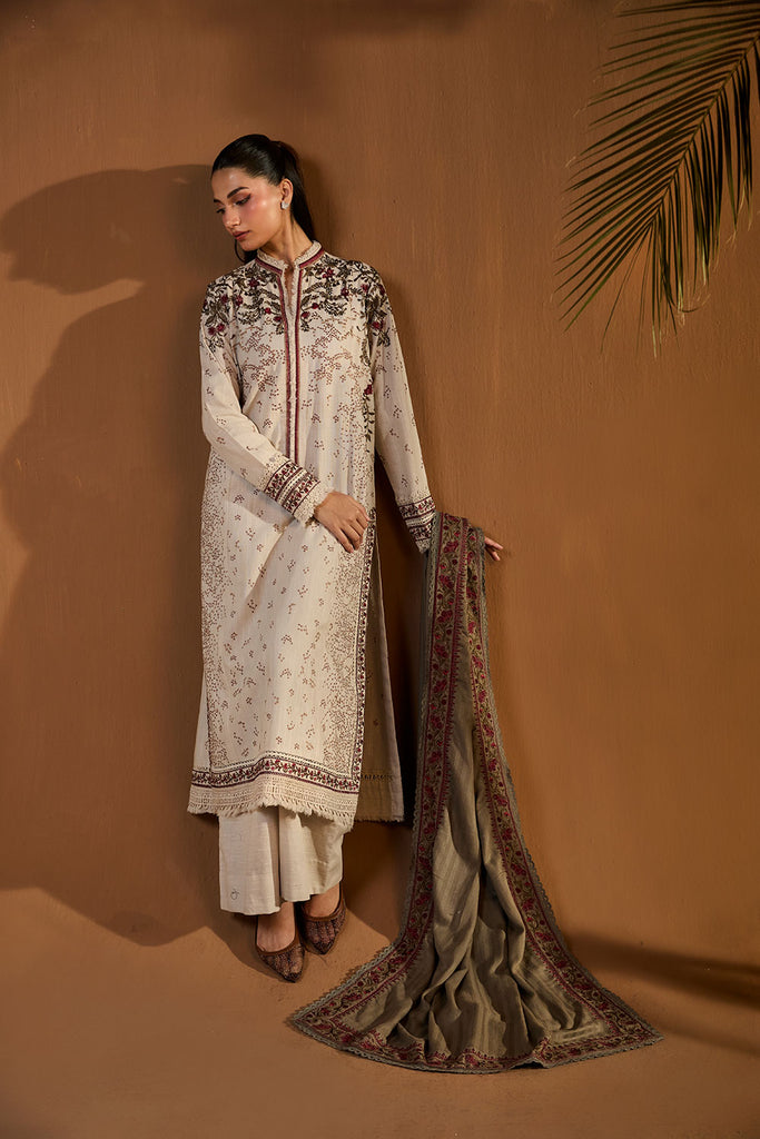 Sobia Nazir | Winter Shawl 25 | Design 6A - House Of Hania