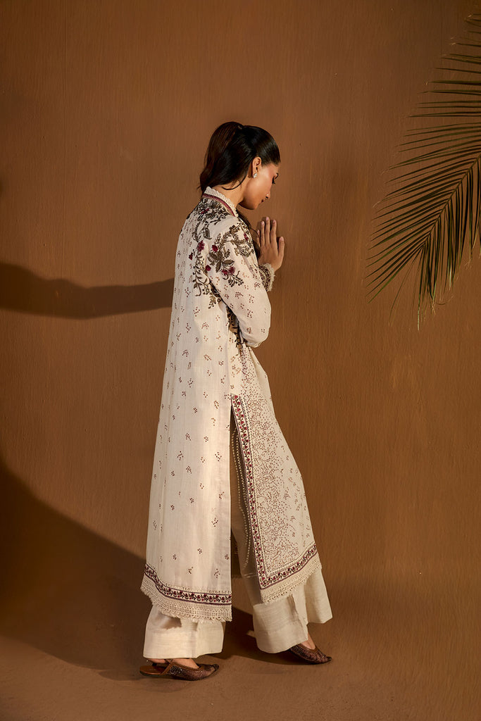 Sobia Nazir | Winter Shawl 25 | Design 6A - House Of Hania
