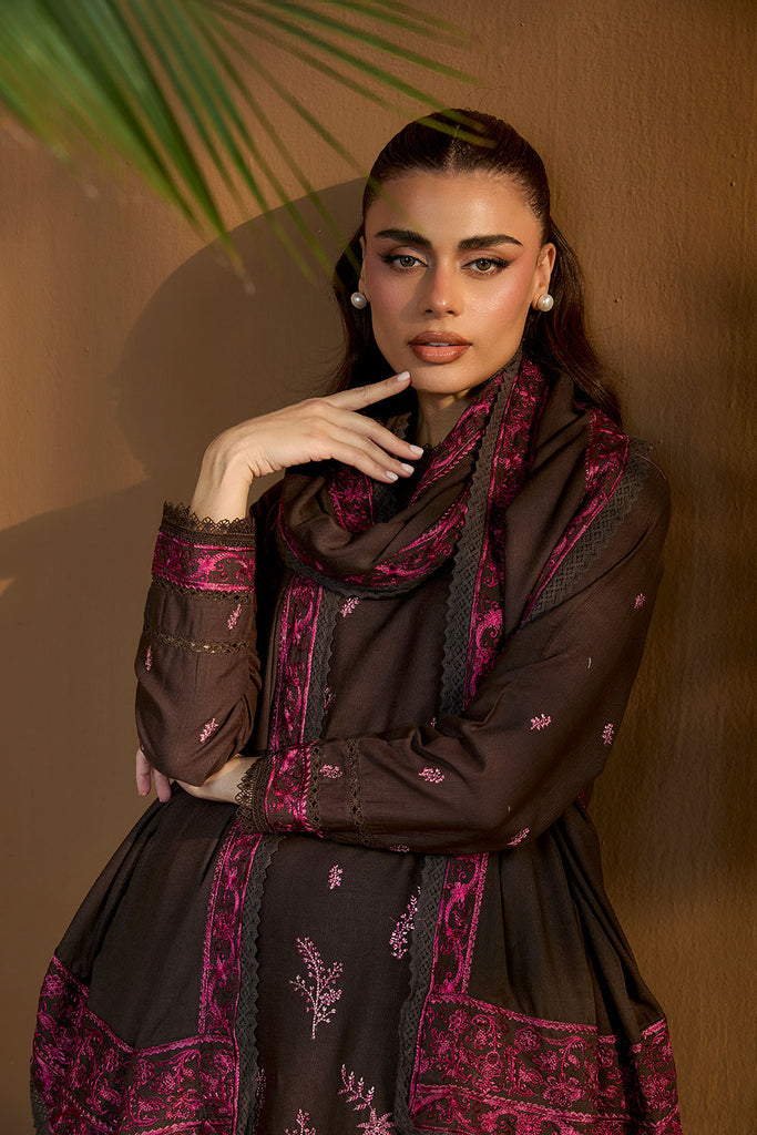 Sobia Nazir | Winter Shawl 25 | Design 7A - House Of Hania