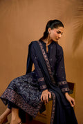 Sobia Nazir | Winter Shawl 25 | Design 7B - House Of Hania