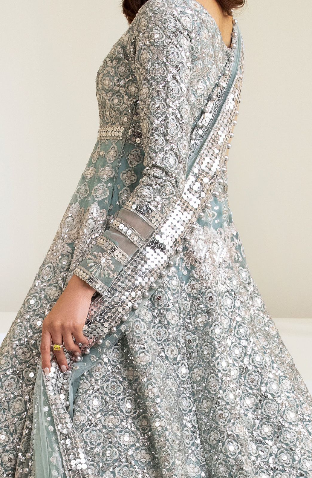 Soft Hint - House Of Hania