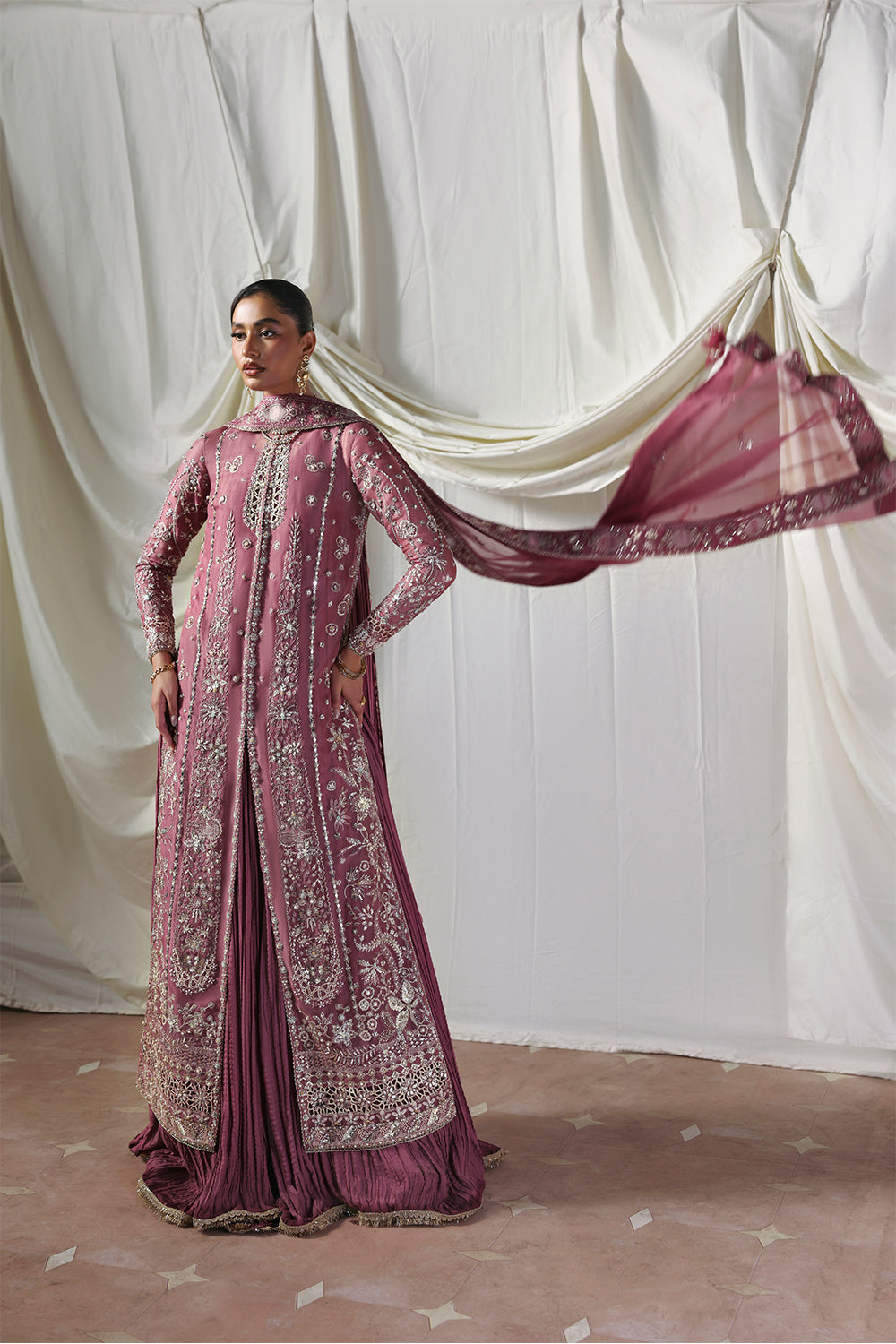 Soraya | Lumene Festive 26 | Isolde - House Of Hania