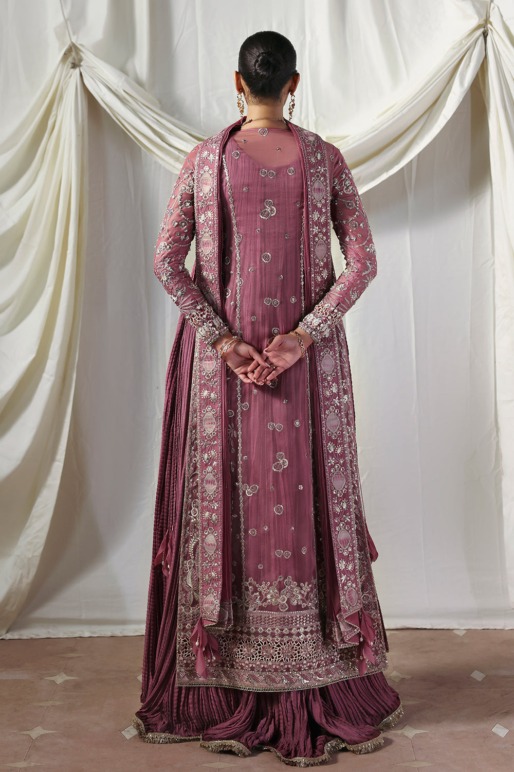 Soraya | Lumene Festive 26 | Isolde - House Of Hania