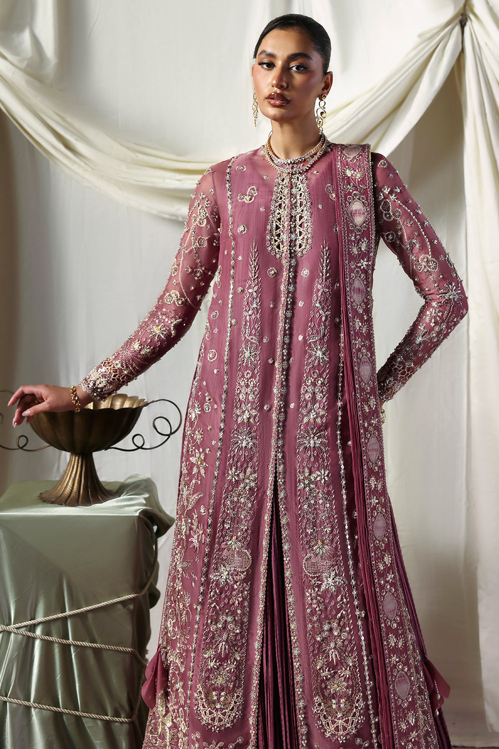 Soraya | Lumene Festive 26 | Isolde - House Of Hania