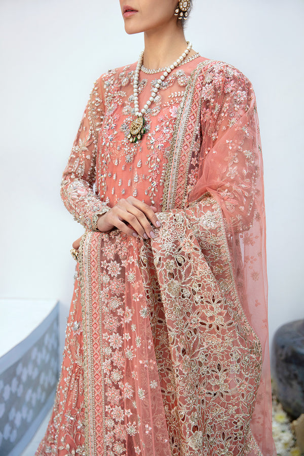 Soraya | Lumene Festive | ELZA - House Of Hania