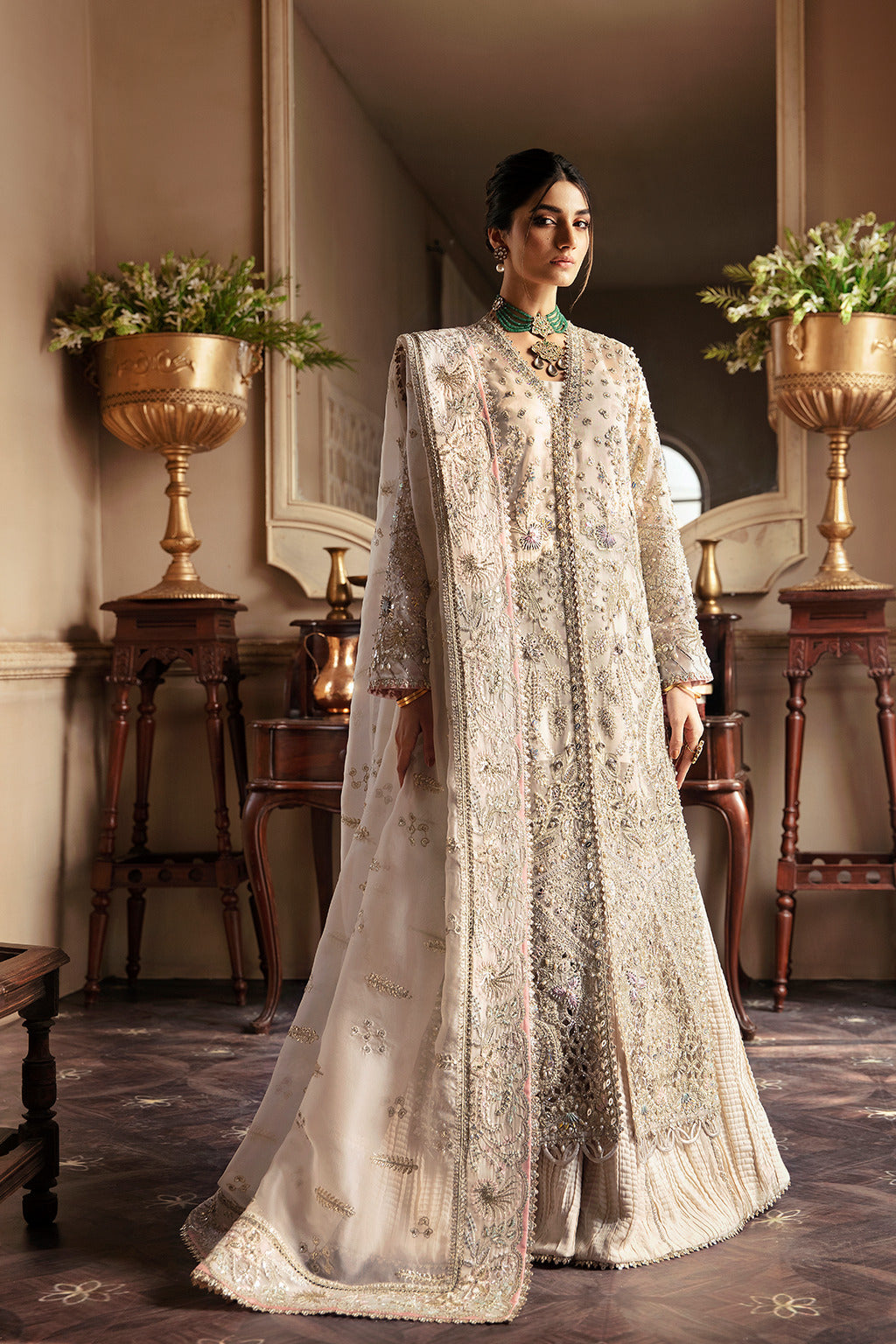 Soraya | Lumene Festive | MIEL - House Of Hania