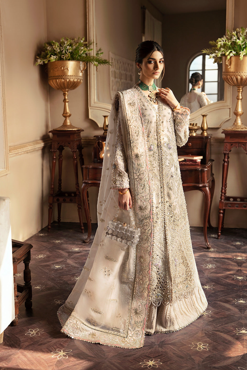 Soraya | Lumene Festive | MIEL - House Of Hania