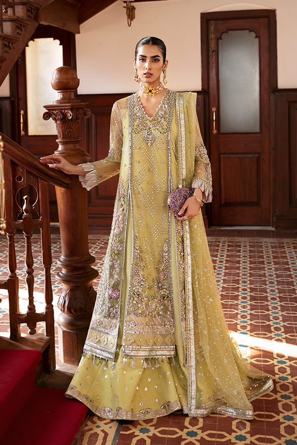 Soraya | Lumene Festive | OLIVINE - House Of Hania