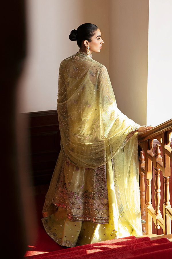 Soraya | Lumene Festive | OLIVINE - House Of Hania