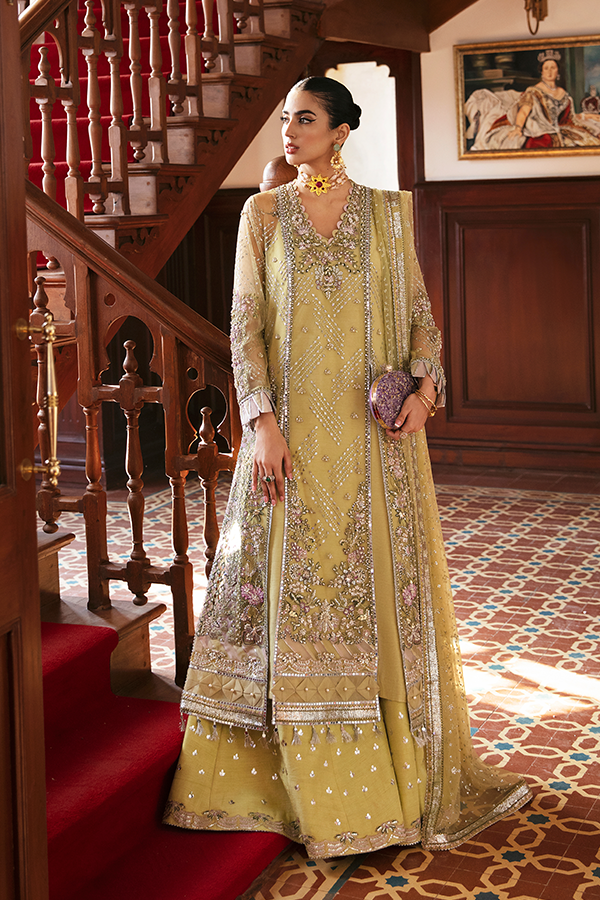Soraya | Lumene Festive | OLIVINE - House Of Hania