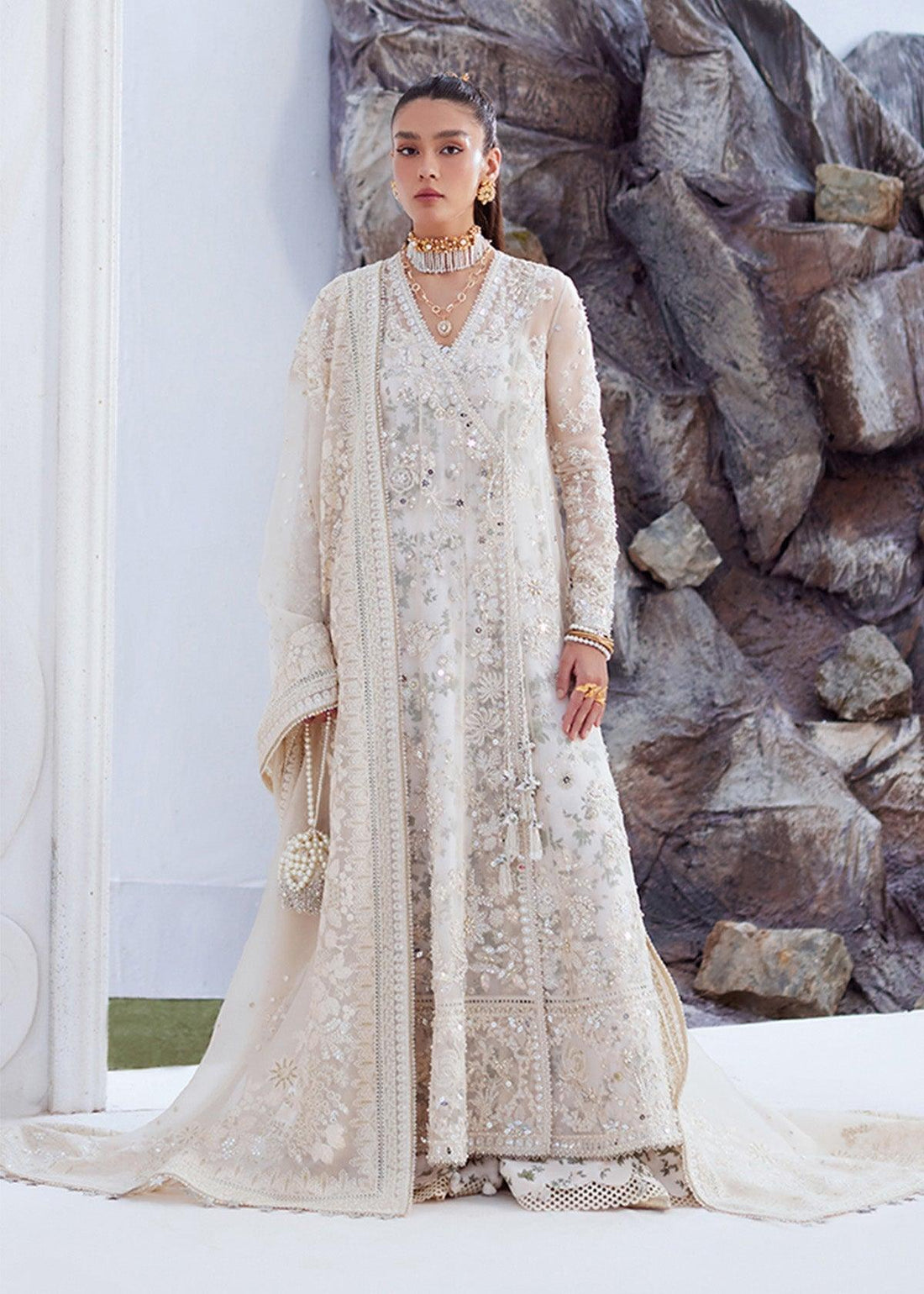 Suffuse | Freeshia Formals 2024 | YASNA - House Of Hania