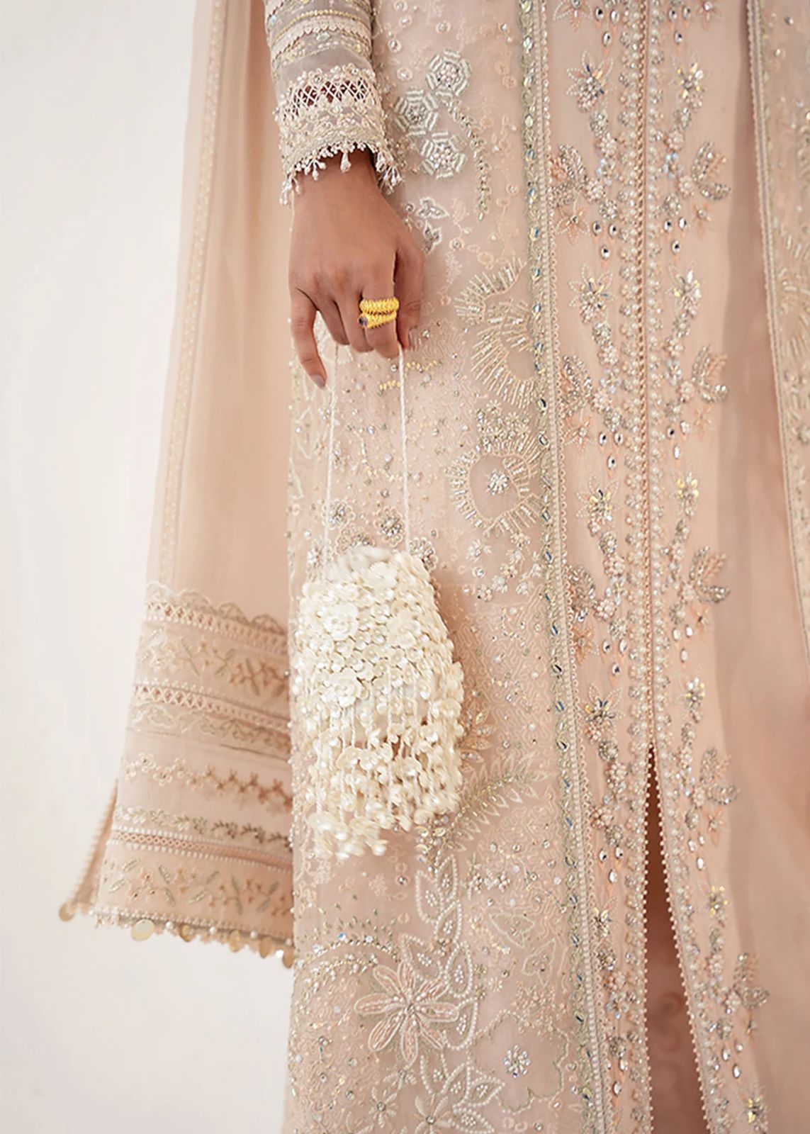 Suffuse | Freeshia RTW'24 | Janan - House Of Hania