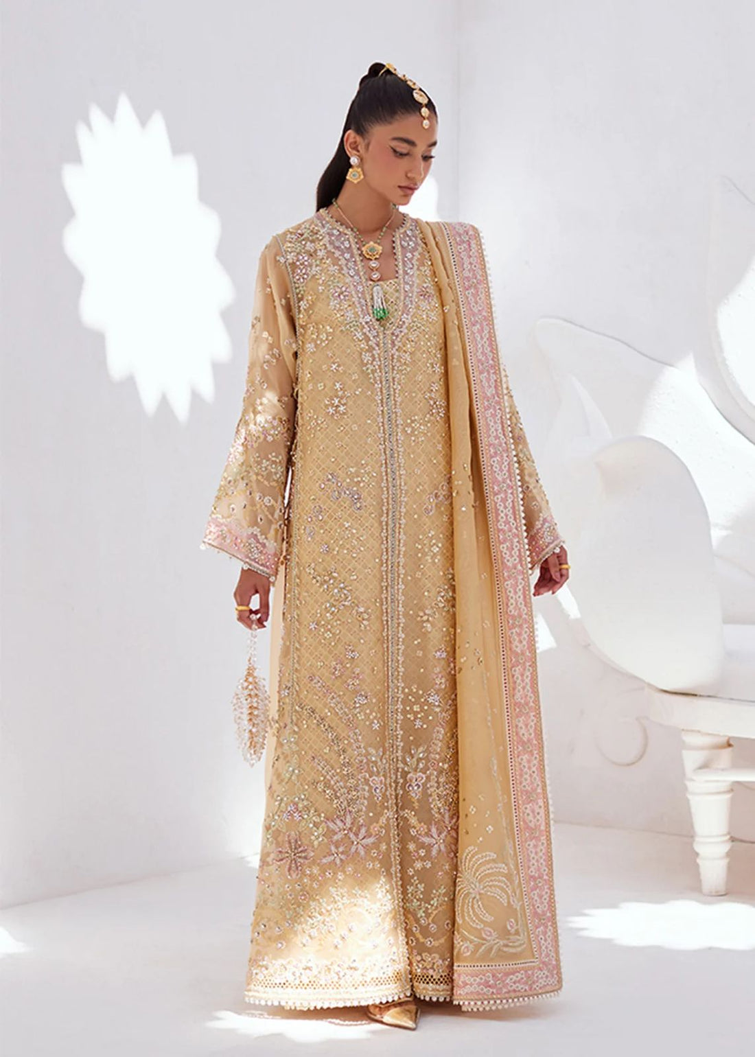 Suffuse | Freeshia RTW'24 | Suha - House Of Hania