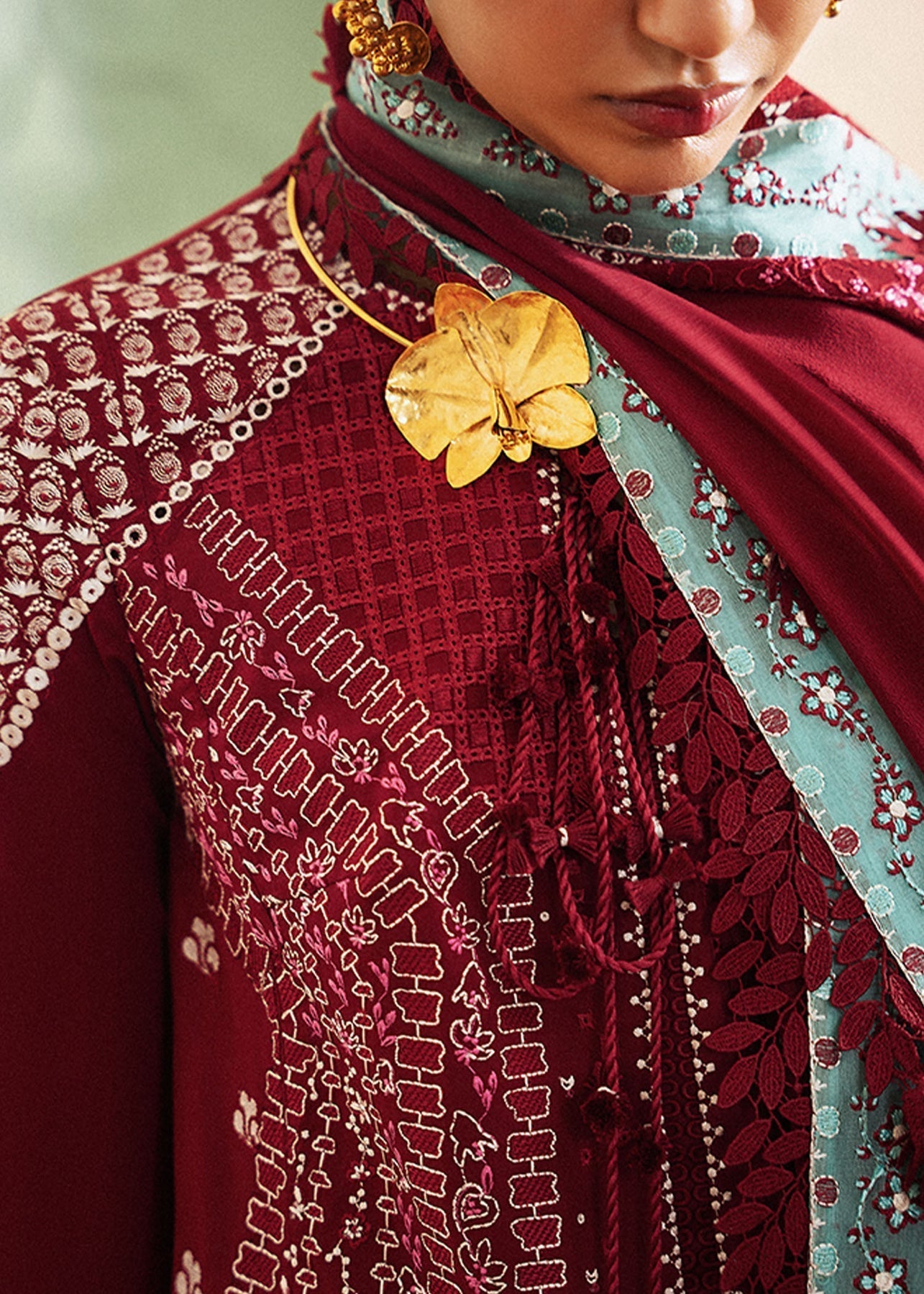 Suffuse | Luxury Lawn 25 | INEESA - House Of Hania