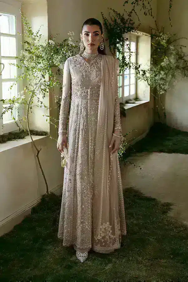 Suffuse by Sana Yasir | Freeshia Formals 23 | Laela - House Of Hania