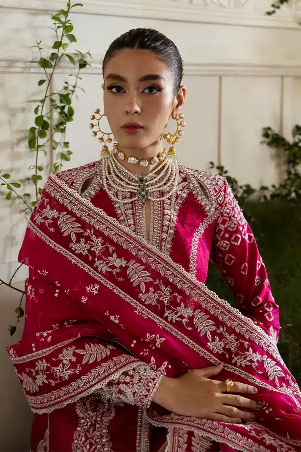 Suffuse by Sana Yasir  | Freeshia Formals 23 | Zoe - House Of Hania