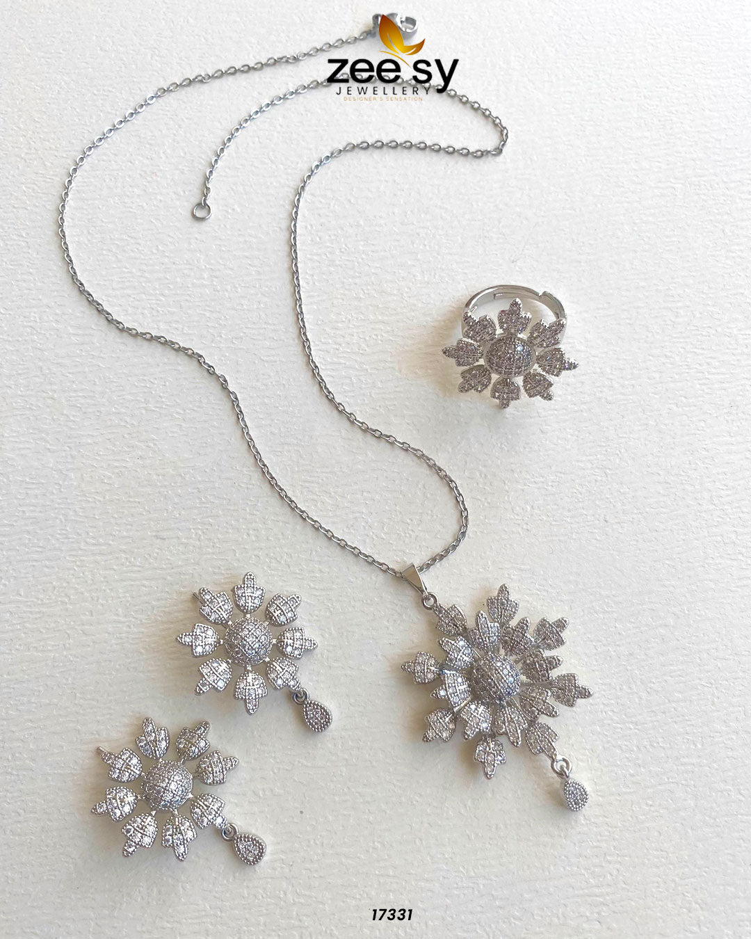 Sunflower Necklace - House Of Hania
